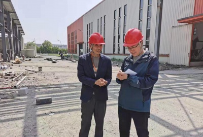 越信环保工程建设 ——黄小根经理主人翁精神的报道